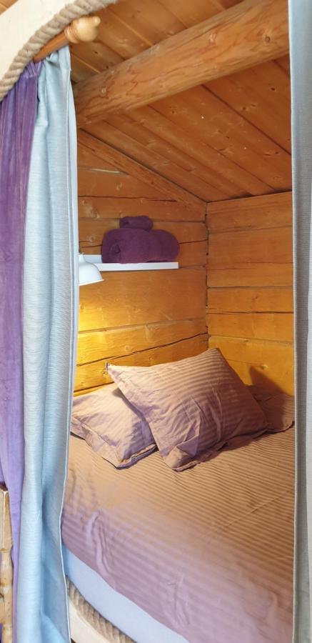 Woodstock B & B Studios Bålsta Kültér fotó