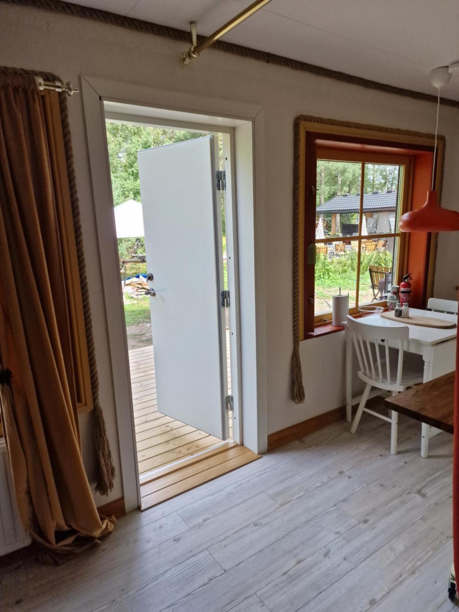 Woodstock B & B Studios Bålsta Kültér fotó